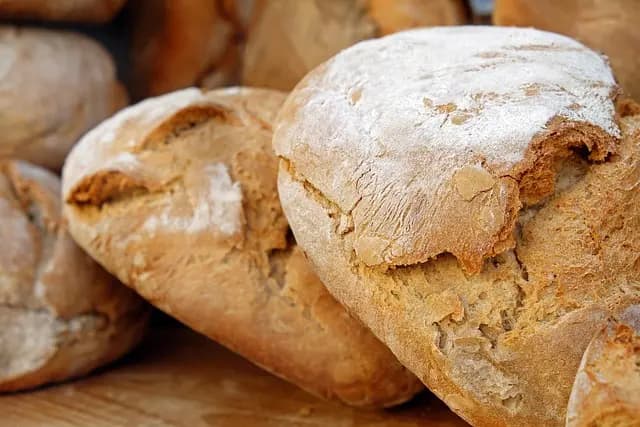 Gâteaux Maison : 10 Astuces Incontournables pour les Réussir